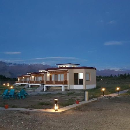 The Fortune Resorts Leh Esterno foto