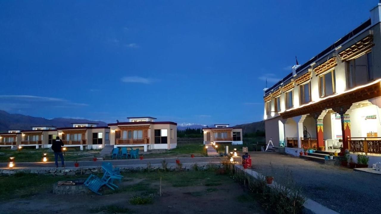 The Fortune Resorts Leh Esterno foto